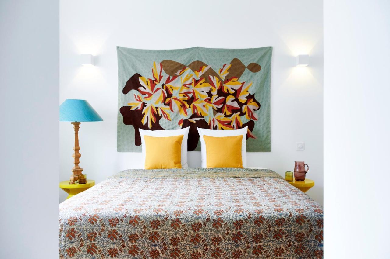 Vila Branca Guesthouse - Palacete ฟิเกราดาฟอซ ภายนอก รูปภาพ