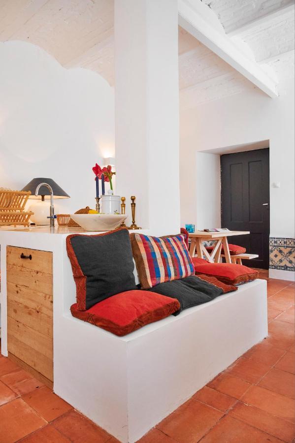 Vila Branca Guesthouse - Palacete ฟิเกราดาฟอซ ภายนอก รูปภาพ