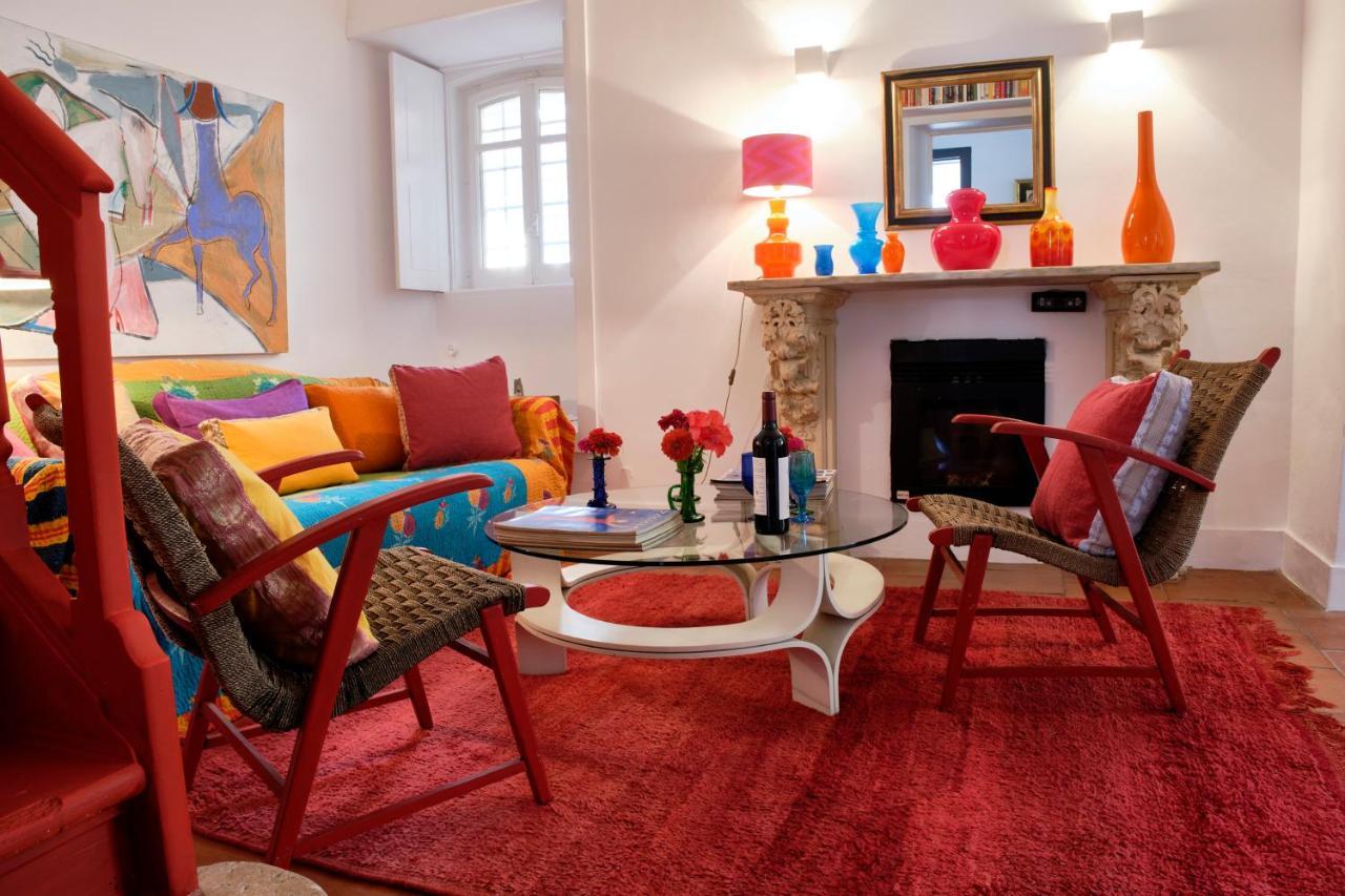 Vila Branca Guesthouse - Palacete ฟิเกราดาฟอซ ภายนอก รูปภาพ