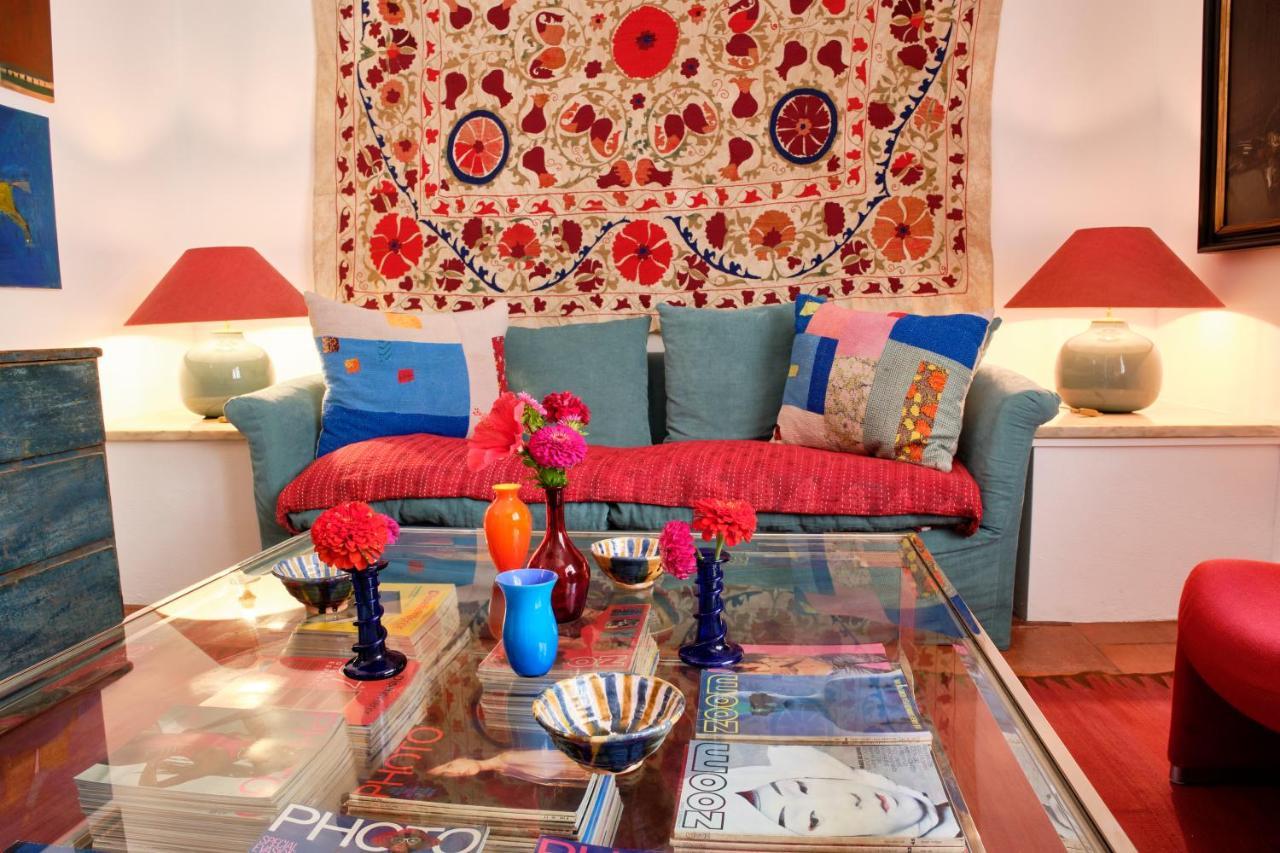 Vila Branca Guesthouse - Palacete ฟิเกราดาฟอซ ภายนอก รูปภาพ