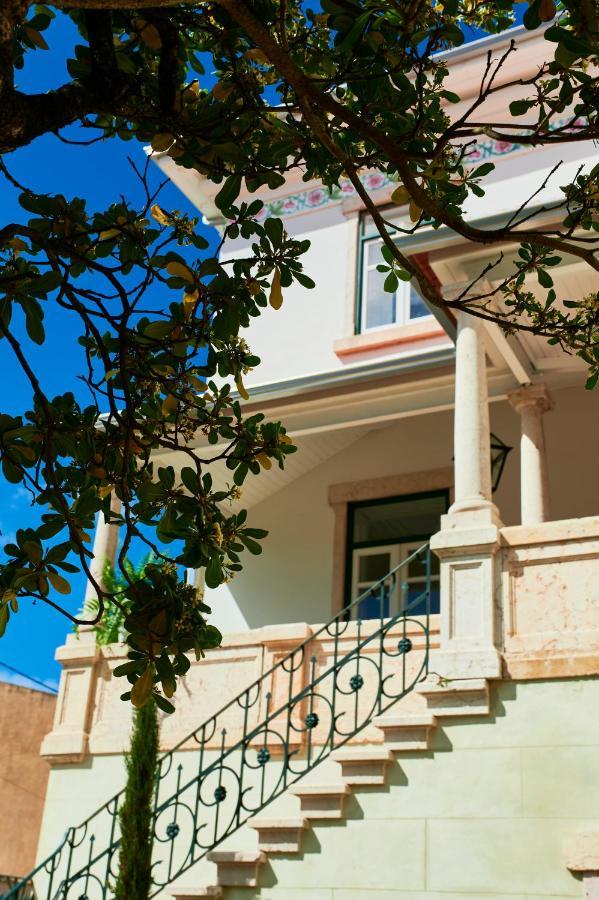 Vila Branca Guesthouse - Palacete ฟิเกราดาฟอซ ภายนอก รูปภาพ